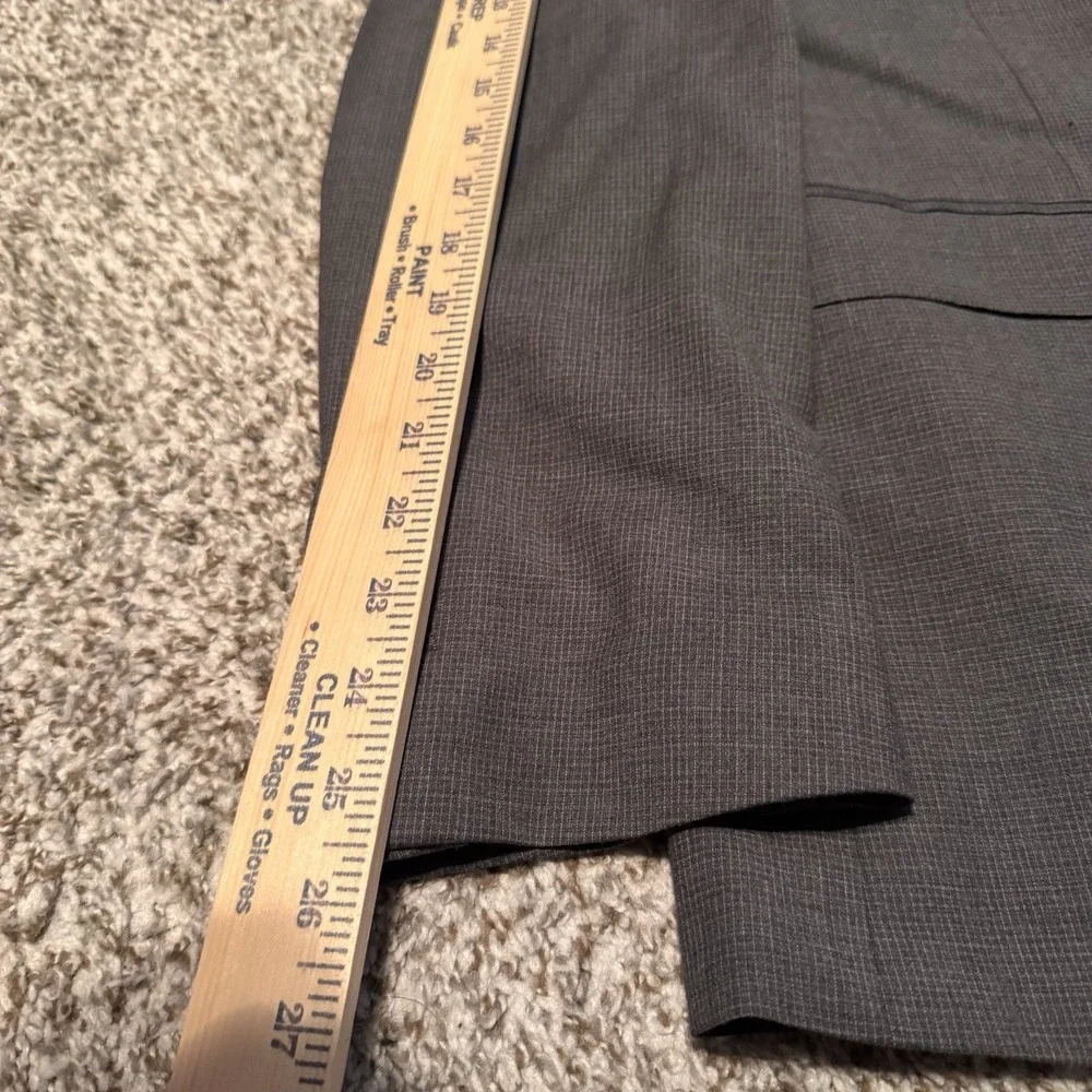 Massimo Dutti Extrafine Wool 42R Gray Graph Check Blazer Sport Jacket Two Button